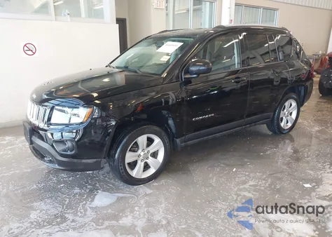 2016 Jeep Compass Sport z USA, uszkodzony, nr VIN 1C4NJCBA3GD560852